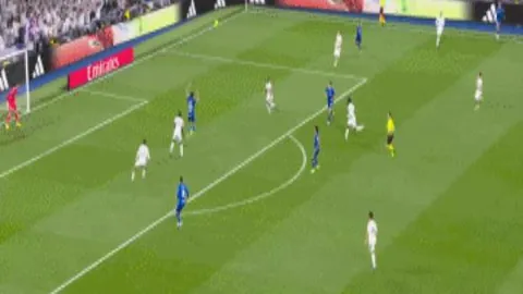 大乐透期号专家推荐：波斯塔流浪对高玛希亚质合分析及比分预测